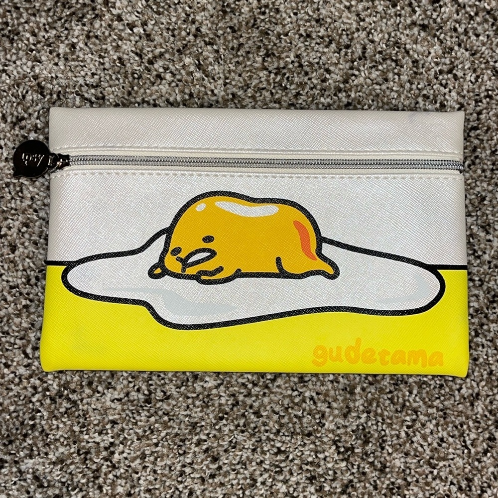 Ipsy Gudetama makeup bag